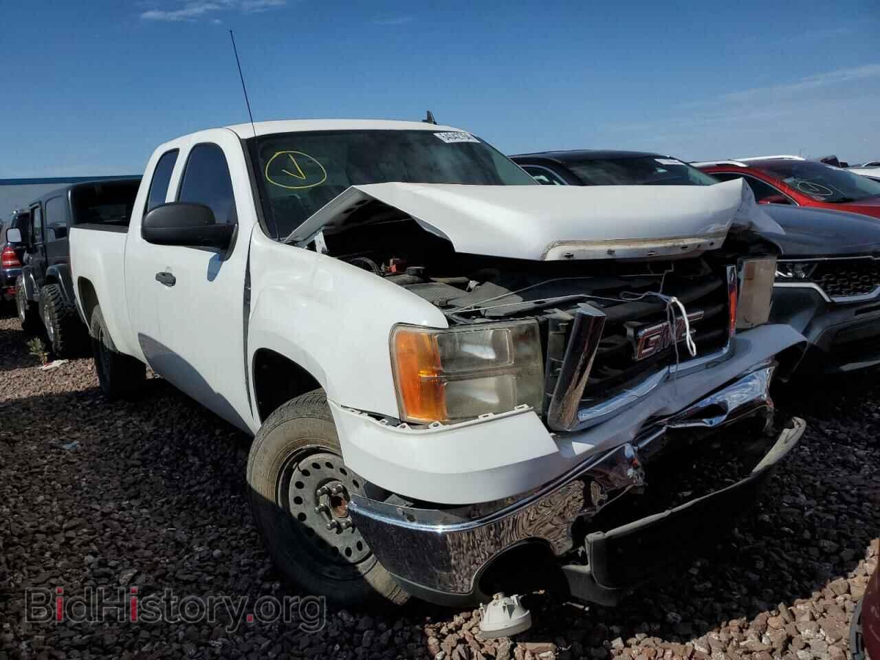 2011 GMC SIERRA - VIN: 1GTR1VE09BZ390492 - Фото 4