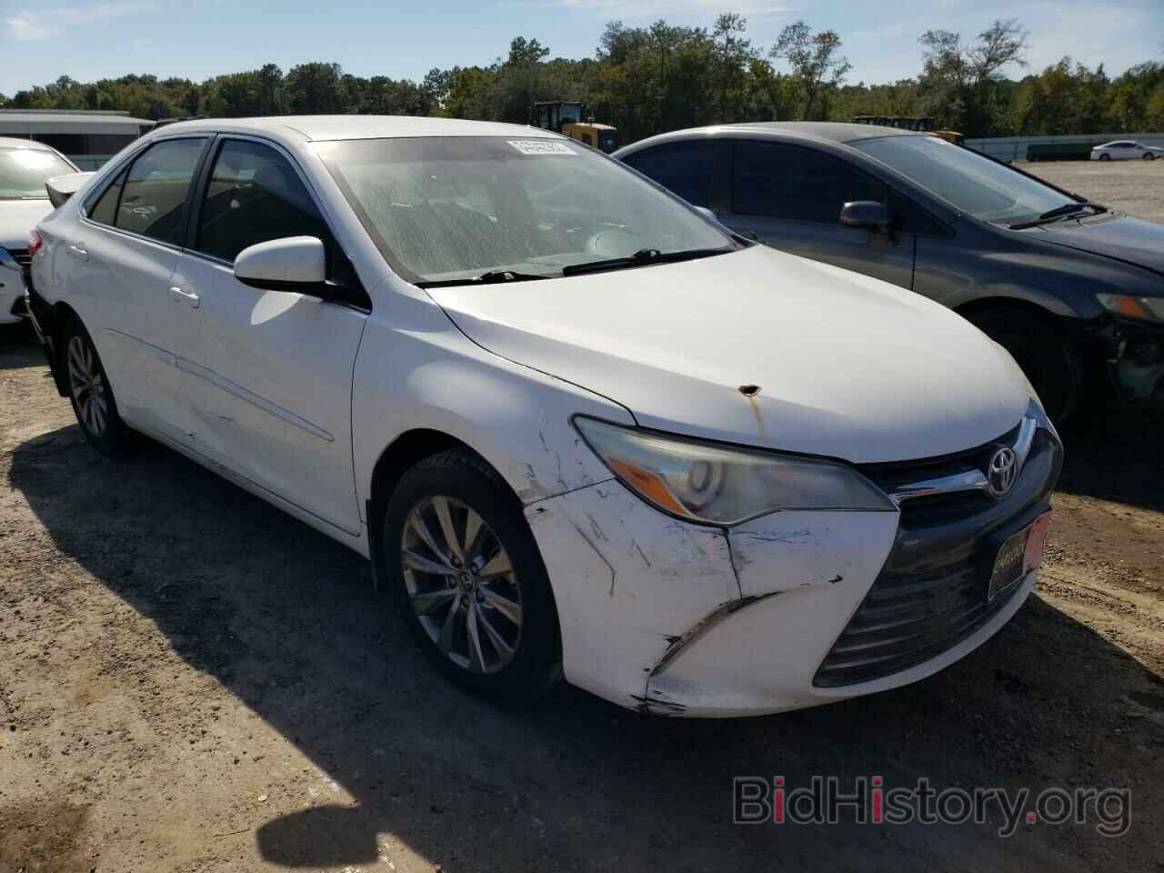 Photo 4T4BF1FK8FR479387 - TOYOTA CAMRY 2015