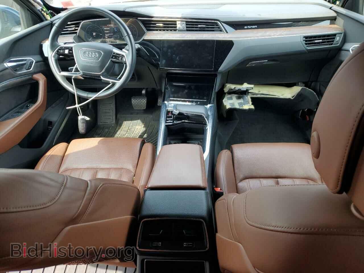2019 AUDI E-TRON - VIN: WA1VAAGE0KB018168 - Фото 8