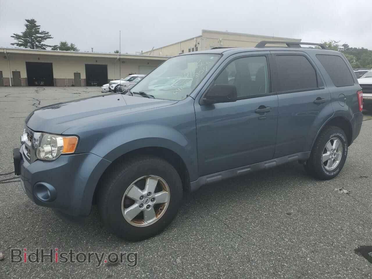 Photo 1FMCU0D74AKB00743 - FORD ESCAPE 2010