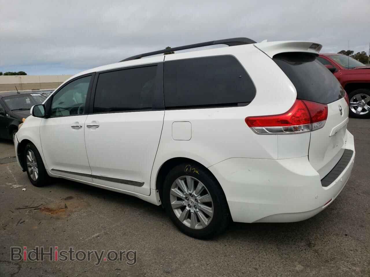 2012 TOYOTA All Models - VIN: 5TDDK3DC1CS040834 - Фото 2