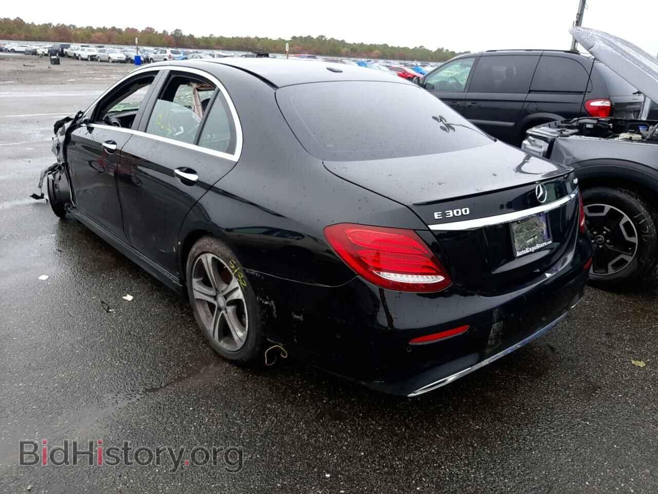 2017 MERCEDES-BENZ E-CLASS - VIN: WDDZF4KB3HA143001 - Фото 3