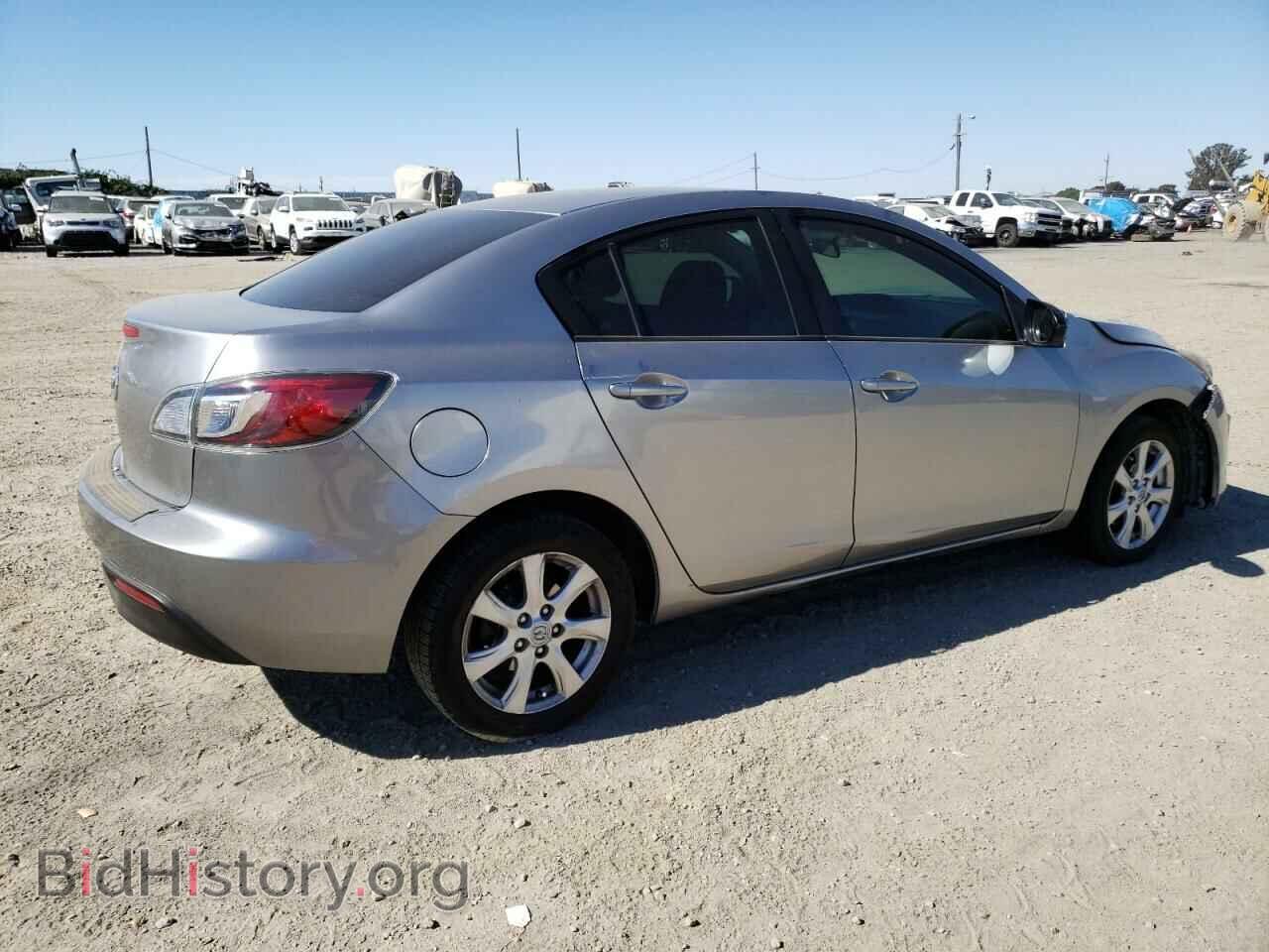2011 MAZDA 3 - VIN: JM1BL1VF5B1404962 - Фото 3