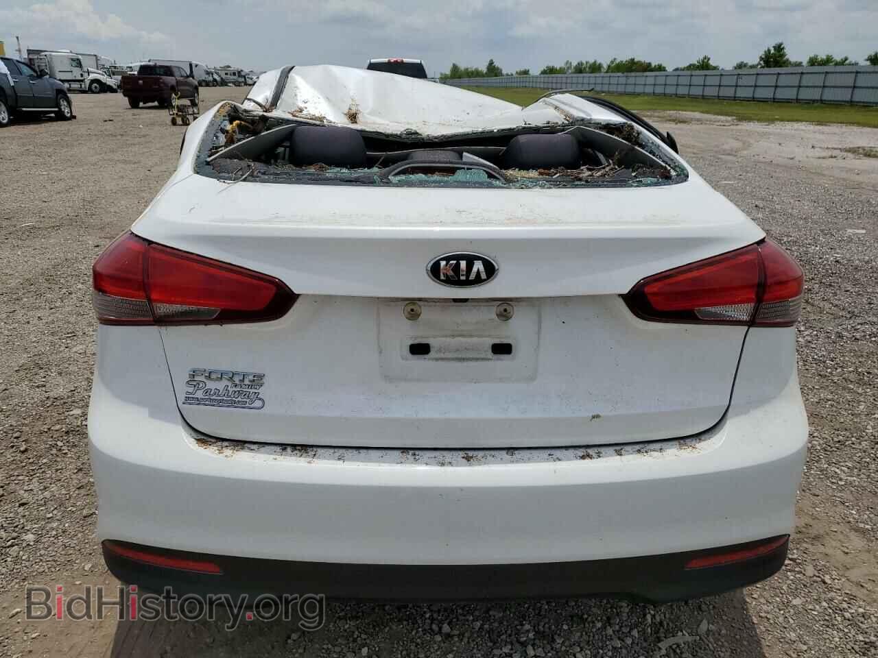 2017 KIA FORTE - VIN: 3KPFL4A79HE040570 - Фото 6