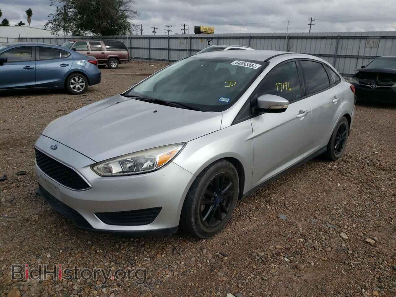 2016 FORD FOCUS - VIN: 1FADP3F26GL213685 - Фото 2
