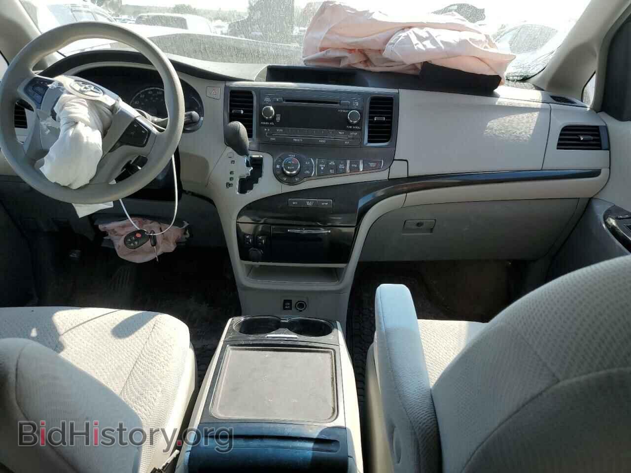 2014 TOYOTA All Models - VIN: 5TDJK3DC8ES072055 - Фото 8