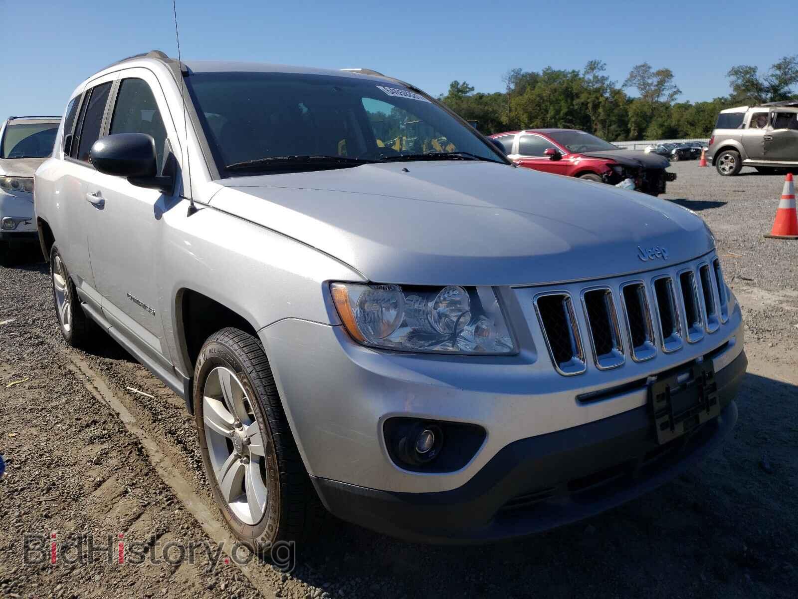 Photo 1J4NT1FB5BD260752 - JEEP COMPASS 2011
