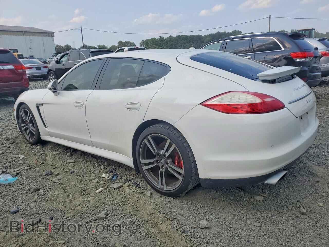 2011 PORSCHE PANAMERA - VIN: WP0AA2A73BL013898 - Photo 2