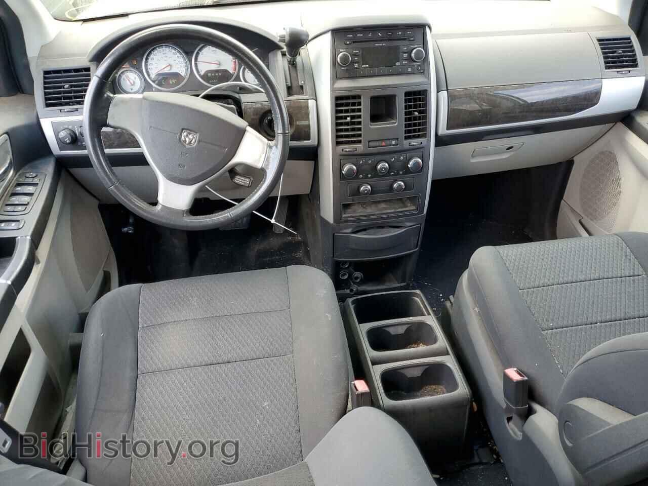 2010 DODGE CARAVAN - VIN: 2D4RN5D10AR268890 - Фото 8