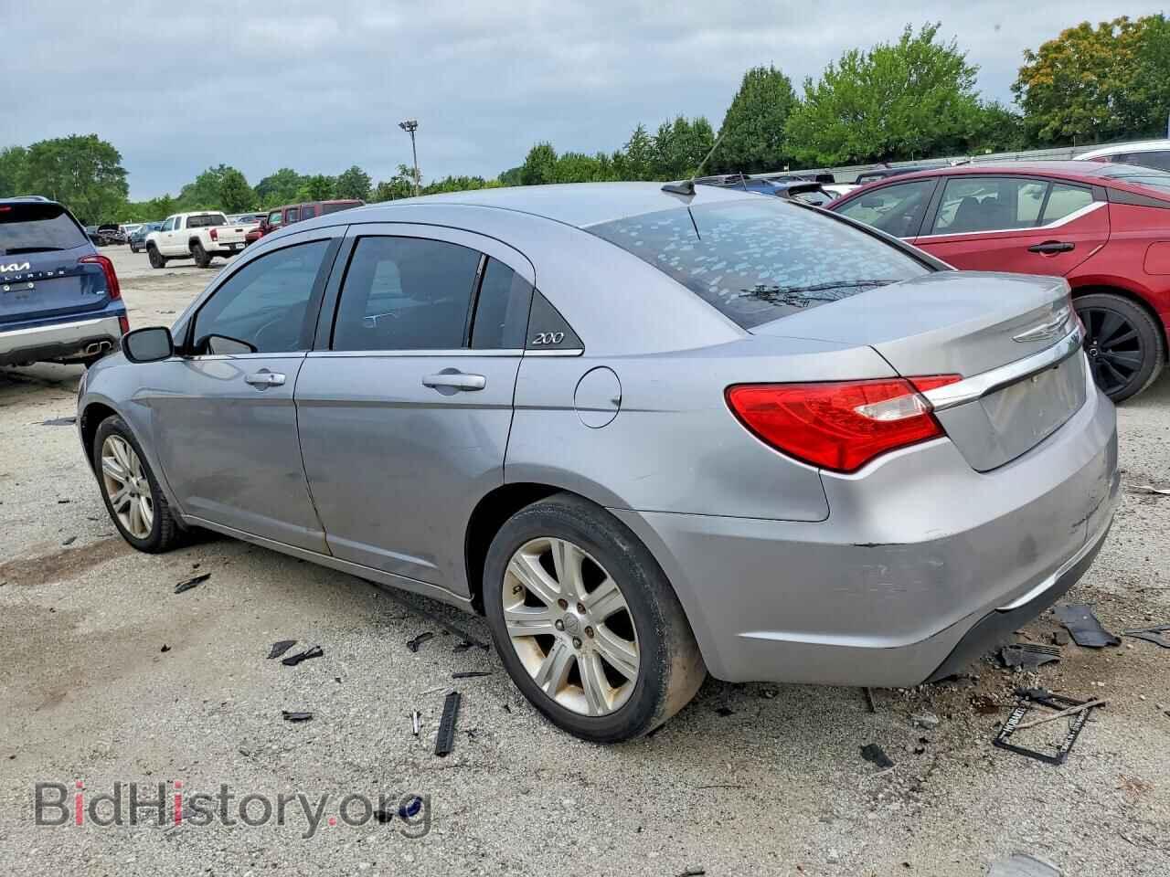 2013 CHRYSLER 200 - VIN: 1C3CCBBB0DN584802 - Photo 2