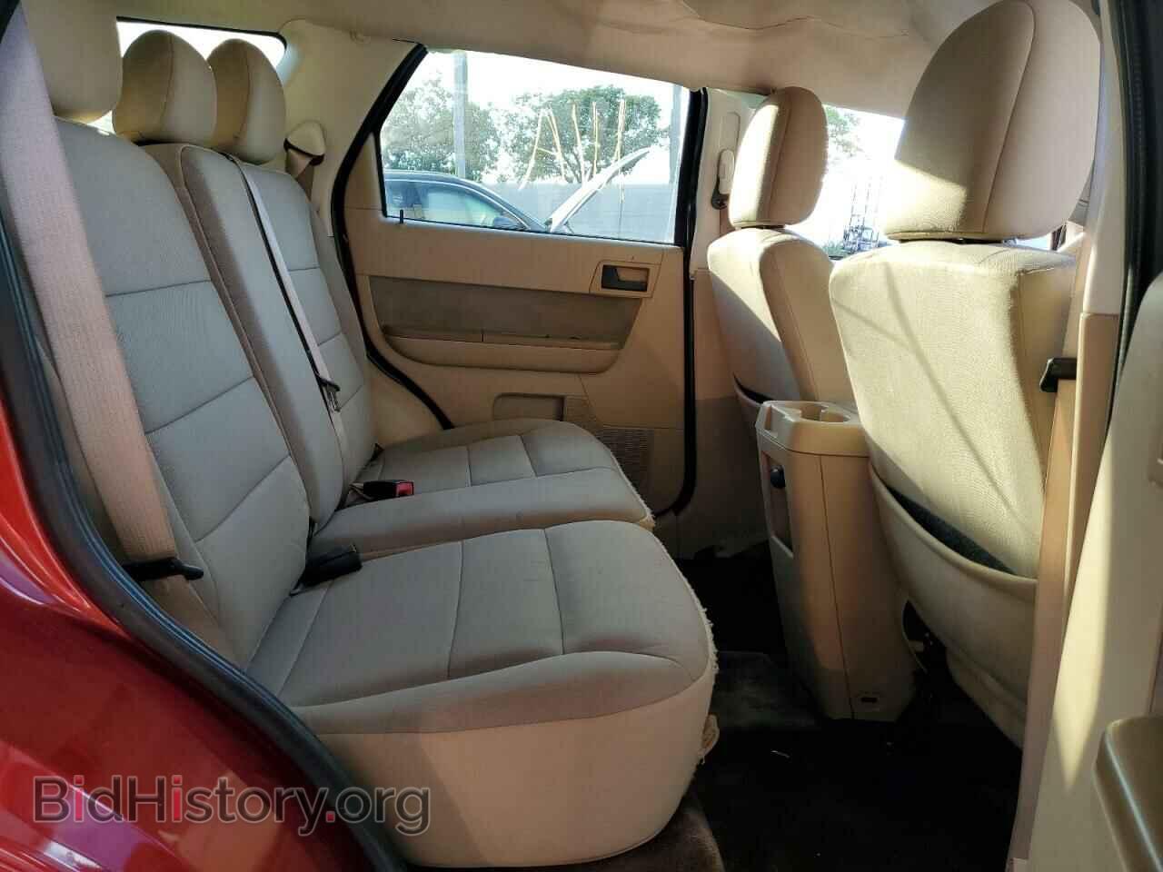 2010 FORD ESCAPE - VIN: 1FMCU0D75AKB51149 - Фото 6