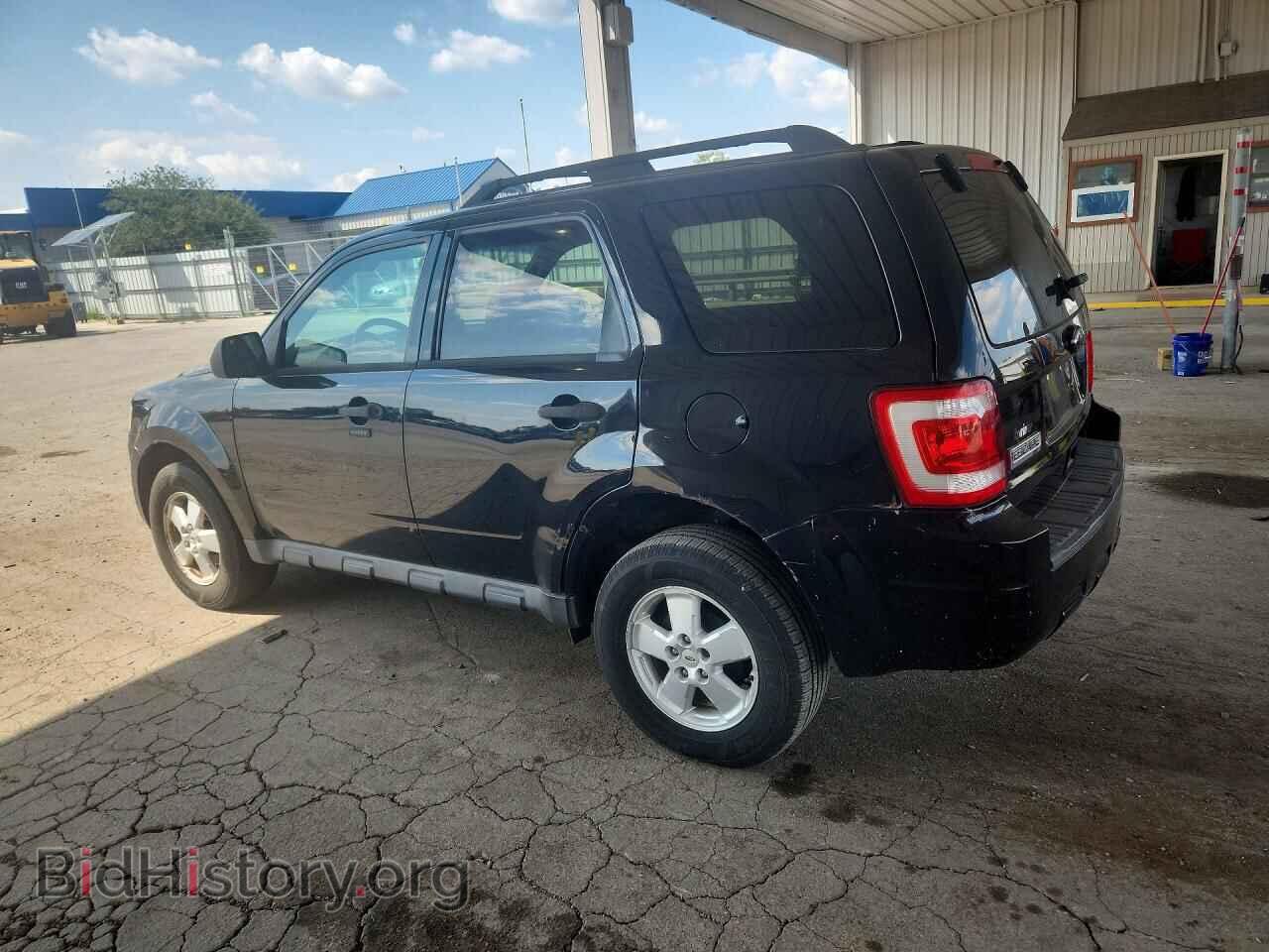 2010 FORD ESCAPE - VIN: 1FMCU0D72AKD03484 - Фото 2