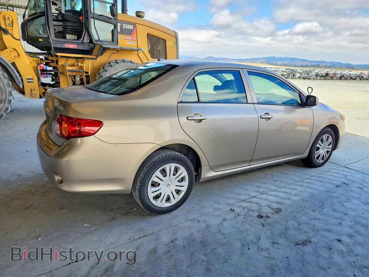 2010 TOYOTA COROLLA - VIN: 1NXBU4EE3AZ313669 - Фото 3