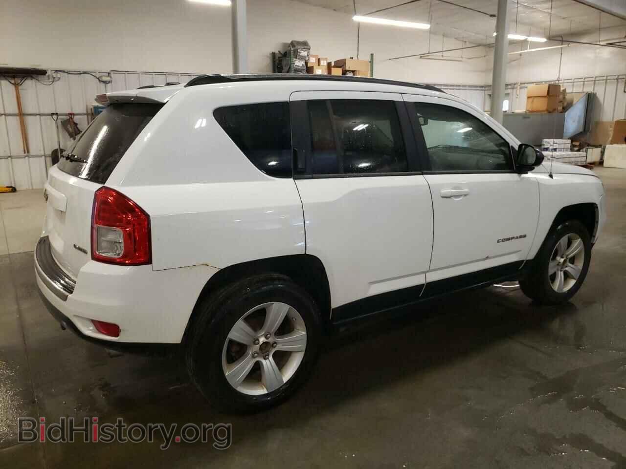 2011 JEEP COMPASS - VIN: 1J4NF5FB2BD240103 - Фото 3