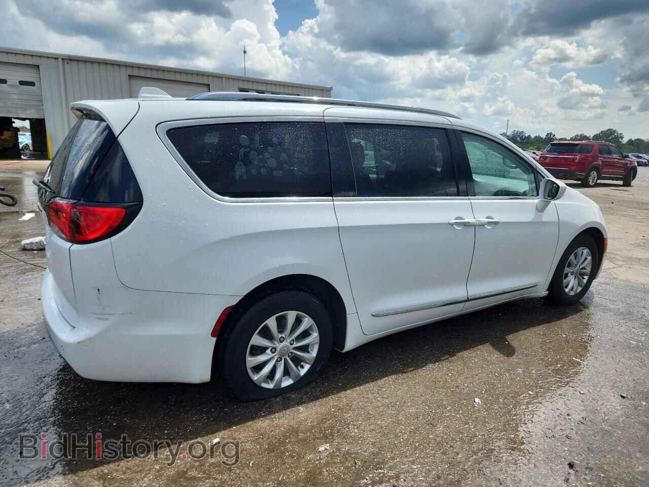 2018 CHRYSLER PACIFICA - VIN: 2C4RC1BG5JR141507 - Фото 3
