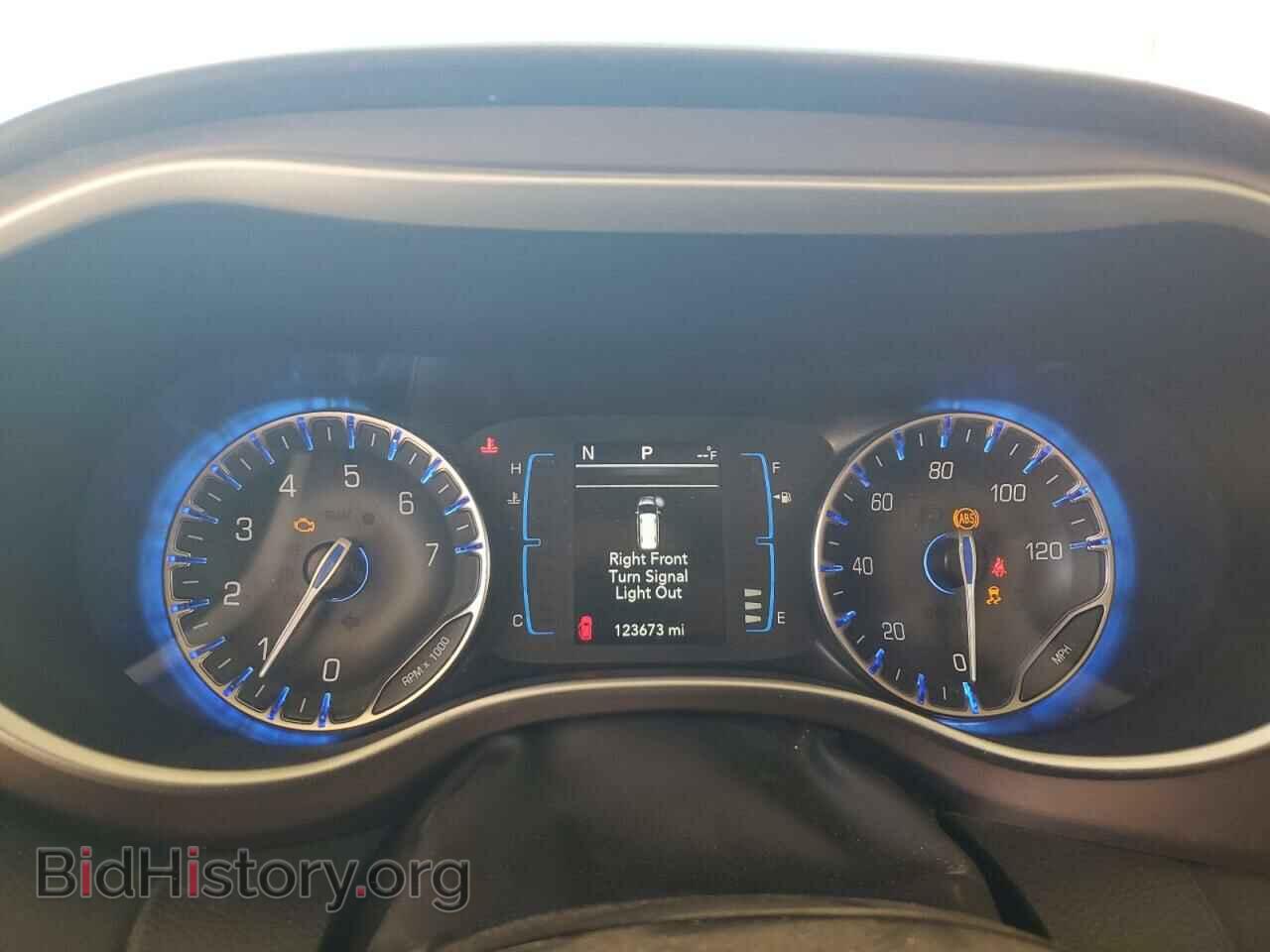 2017 CHRYSLER PACIFICA - VIN: 2C4RC1CGXHR525453 - Фото 9