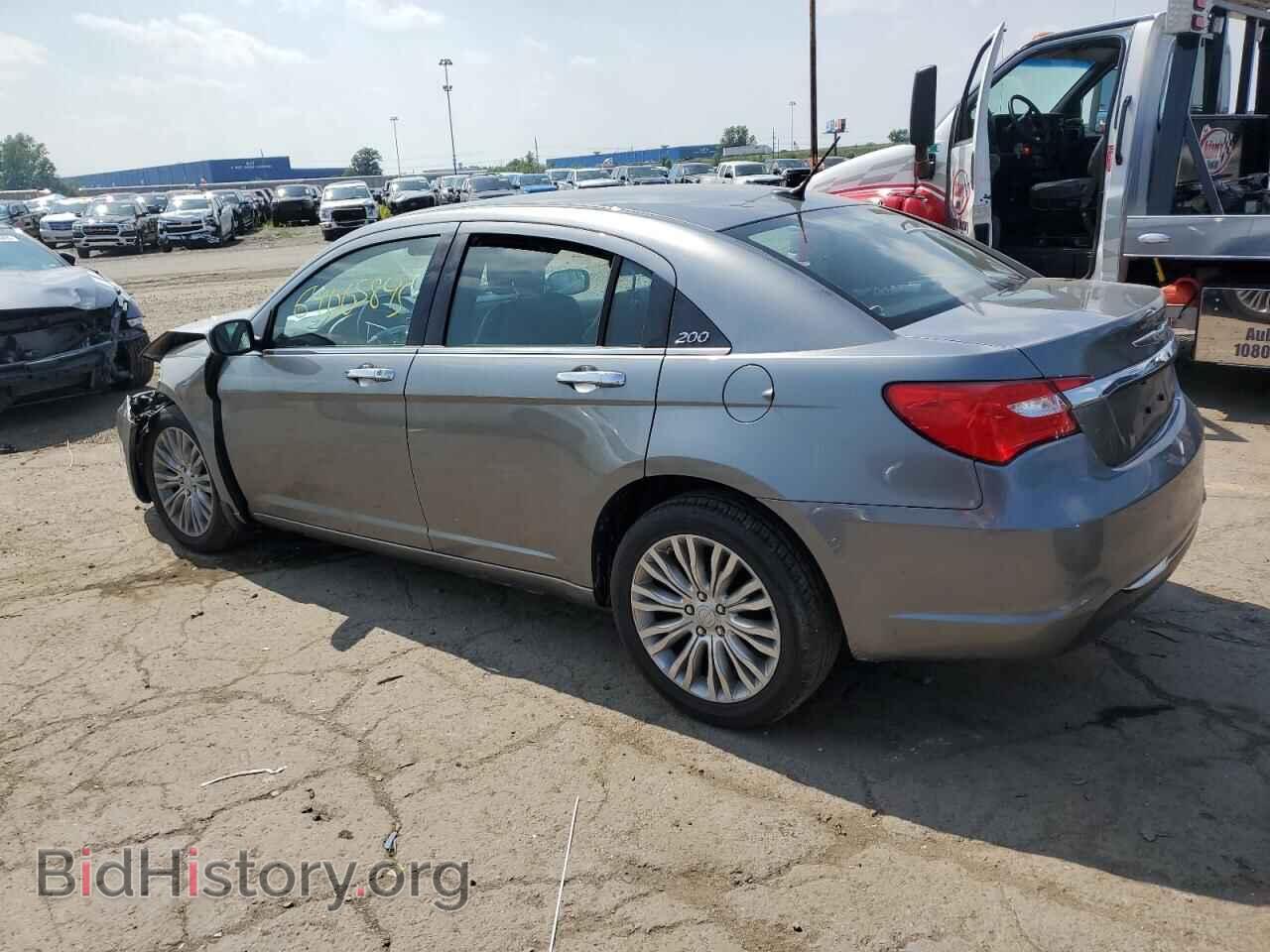 2012 CHRYSLER 200 - VIN: 1C3CCBCB4CN306076 - Фото 2