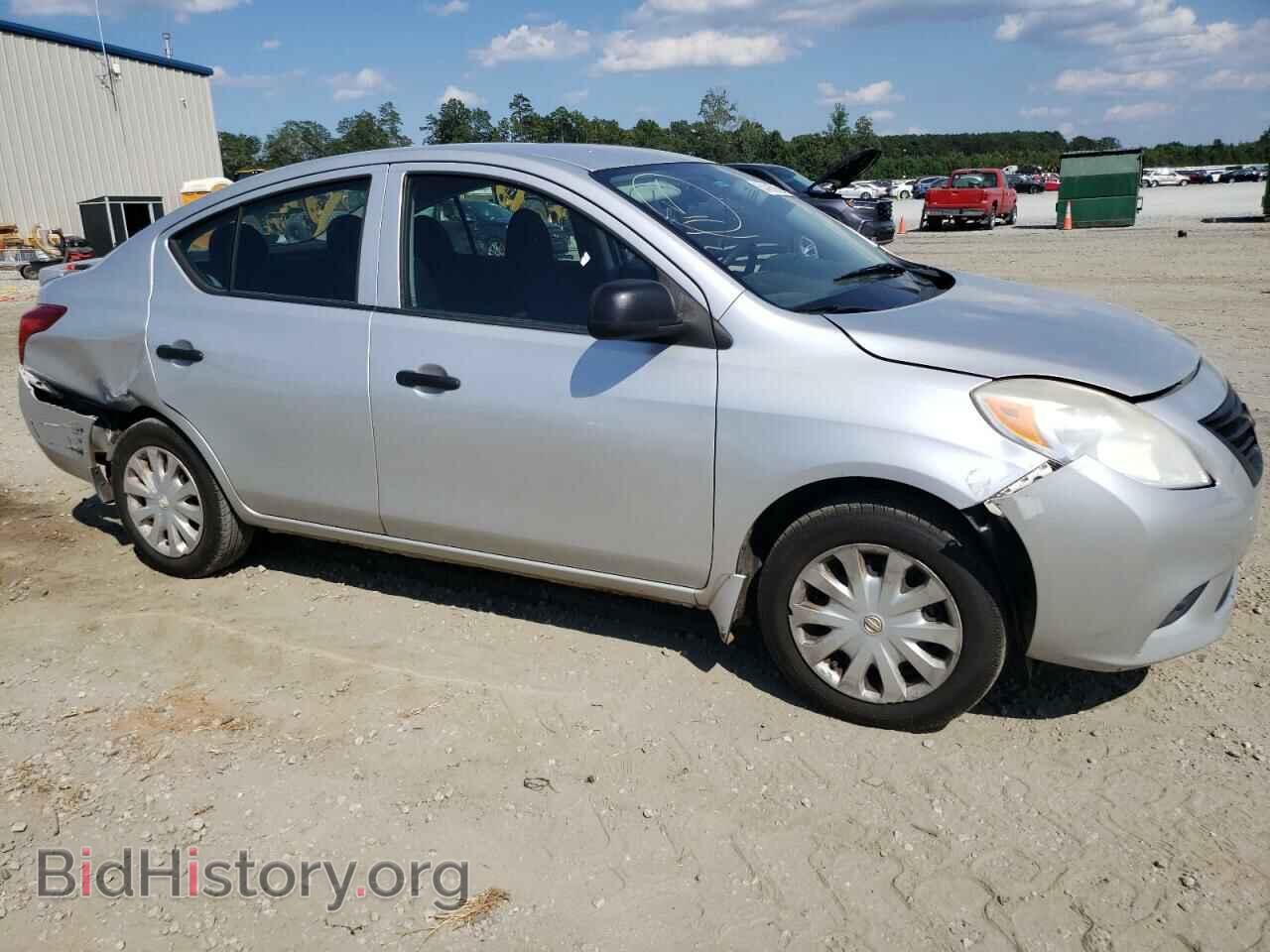 2013 NISSAN VERSA - VIN: 3N1CN7AP1DL830906 - Фото 4