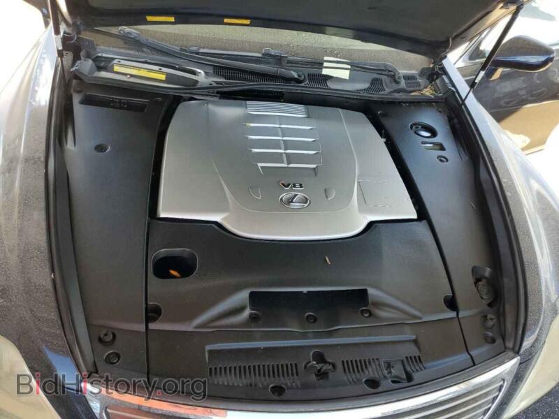 2008 Lexus LS460 (VIN JTHGL46FX85025638) — photo 7 of 10