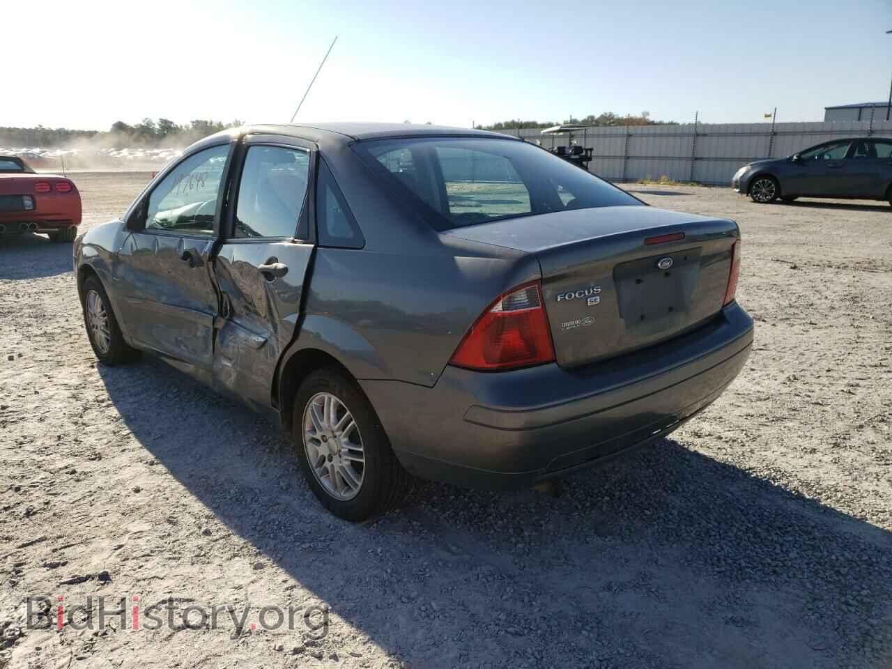 2007 FORD FOCUS - VIN: 1FAHP34N97W334210 - Фото 3