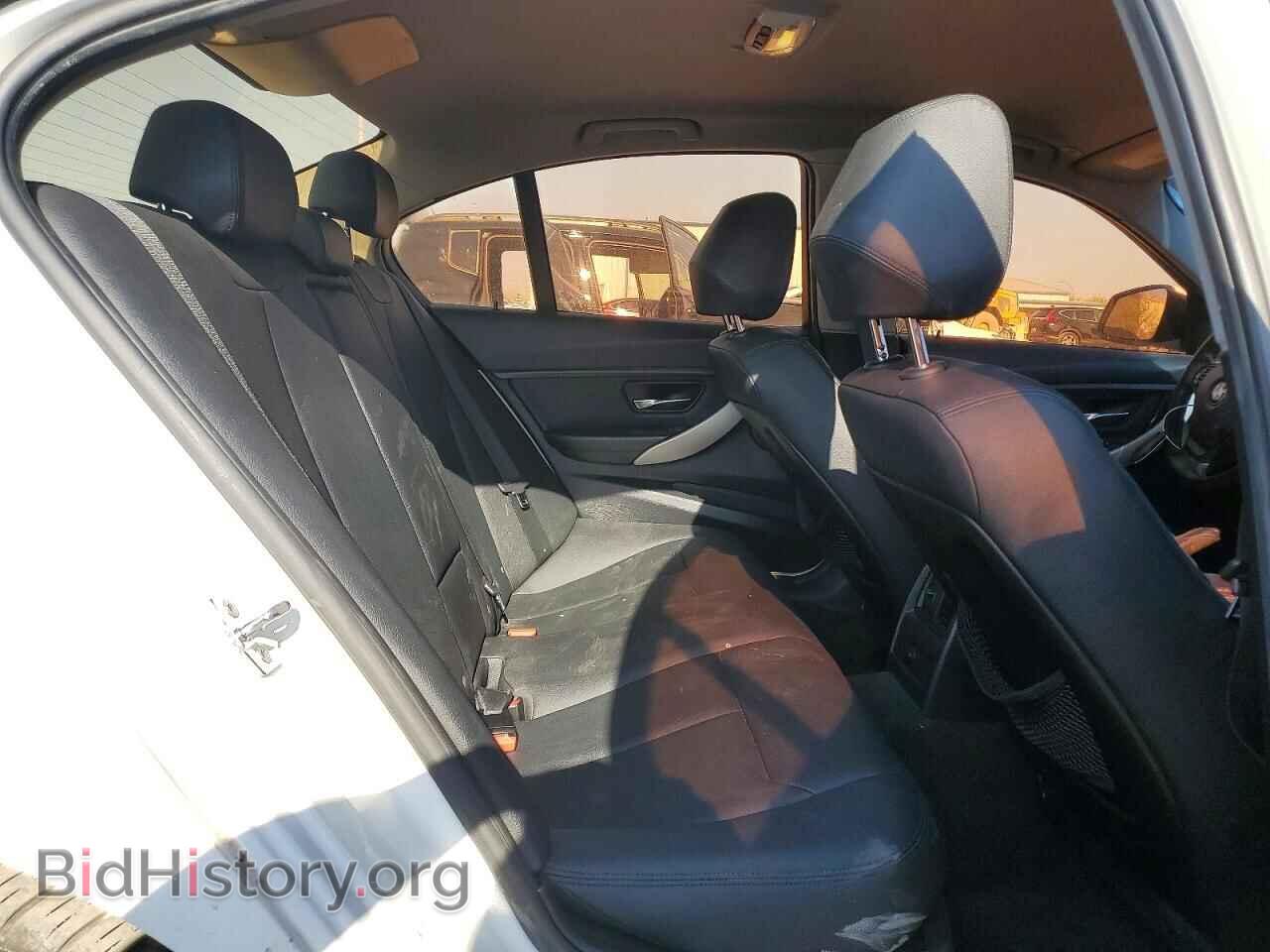 2012 BMW 3 SERIES - VIN: WBA3C1C50CF433124 - Photo 10