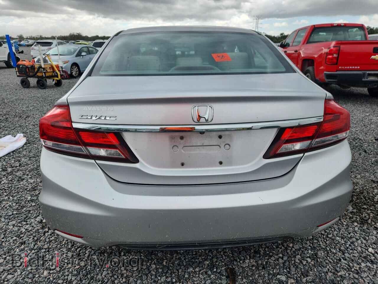 2013 HONDA CIVIC - VIN: 19XFB2F58DE229817 - Фото 6
