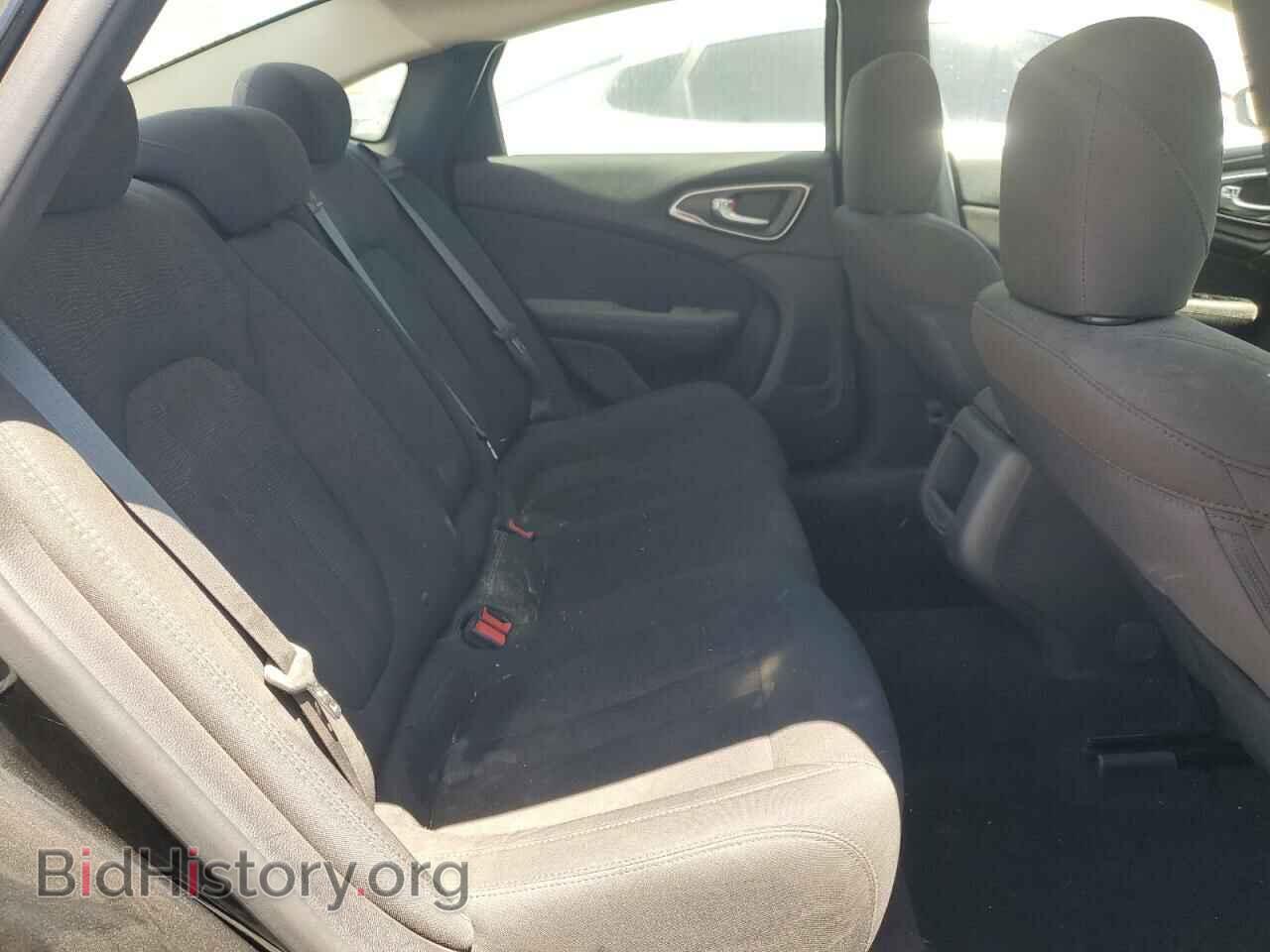 2016 CHRYSLER 200 - VIN: 1C3CCCAG7GN110255 - Фото 10