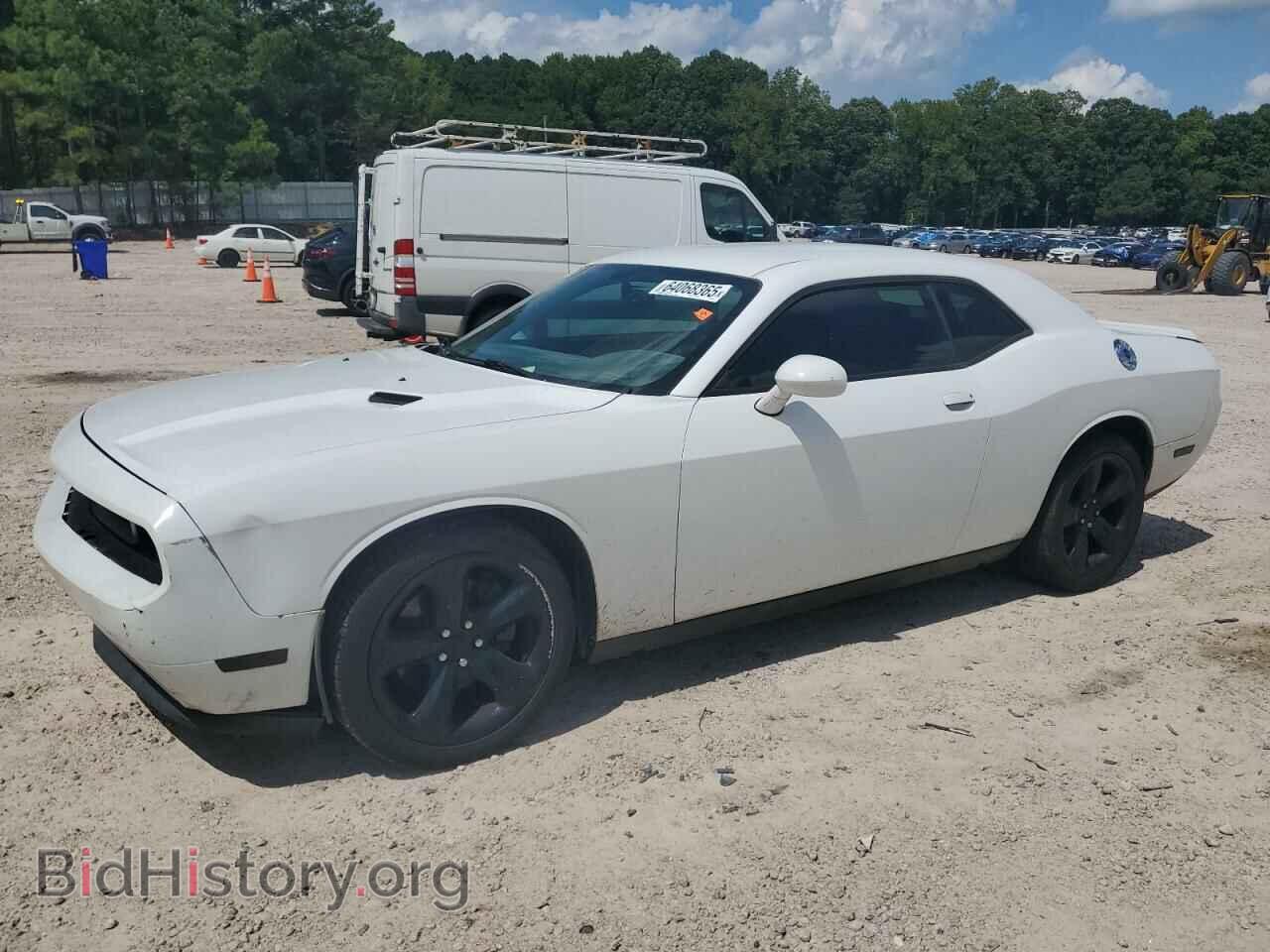 Photo 2C3CDYAG7DH641504 - DODGE CHALLENGER 2013