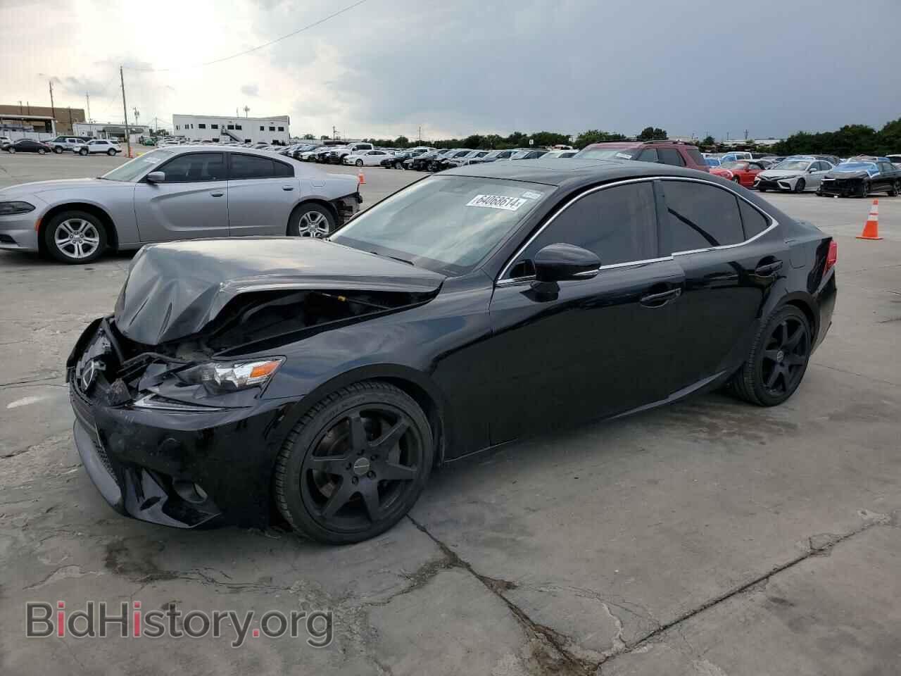 Фотография JTHBE1D29E5002415 - LEXUS IS 2014