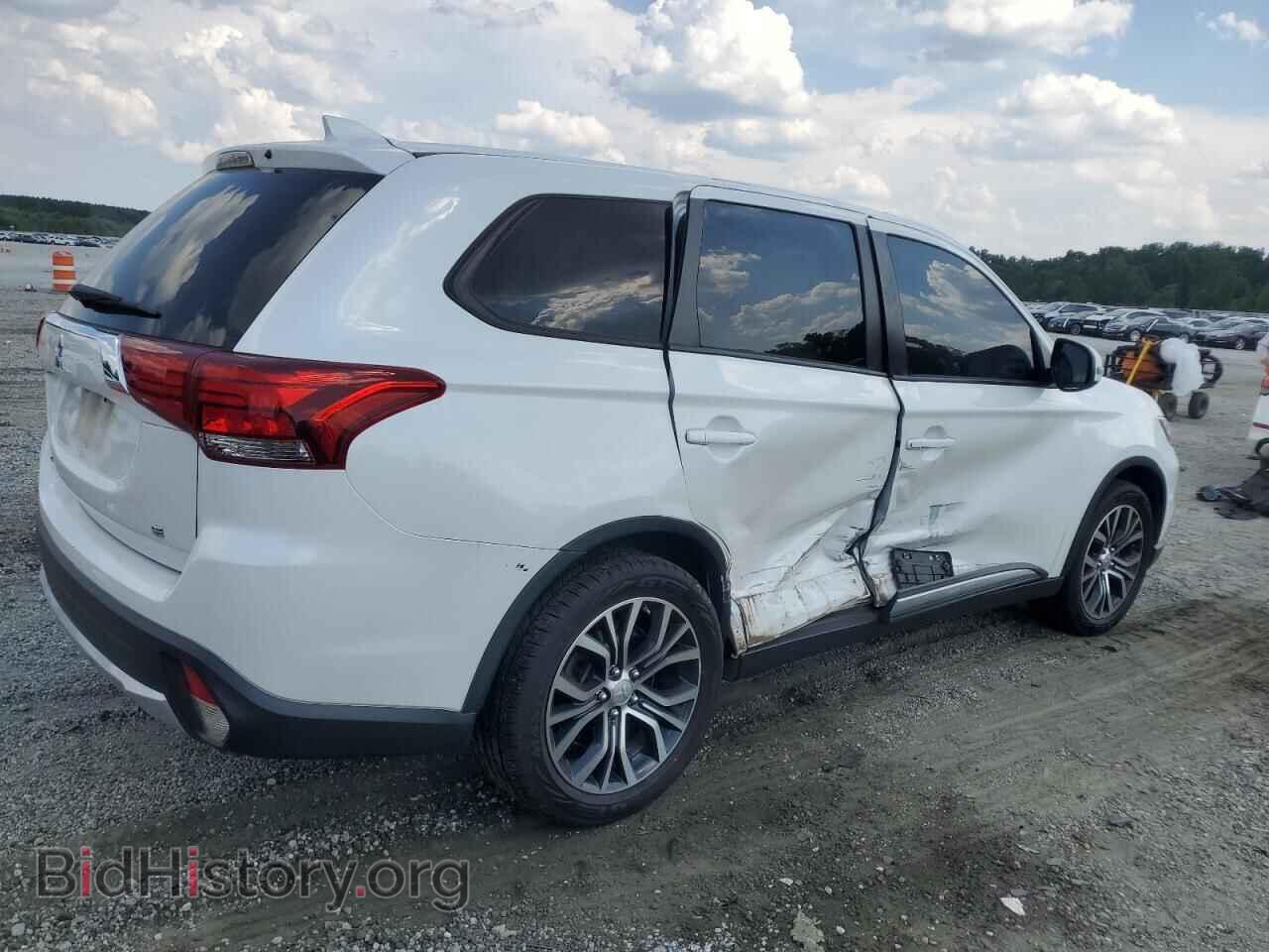 2017 MITSUBISHI OUTLANDER - VIN: JA4AD3A38HZ010618 - Фото 3