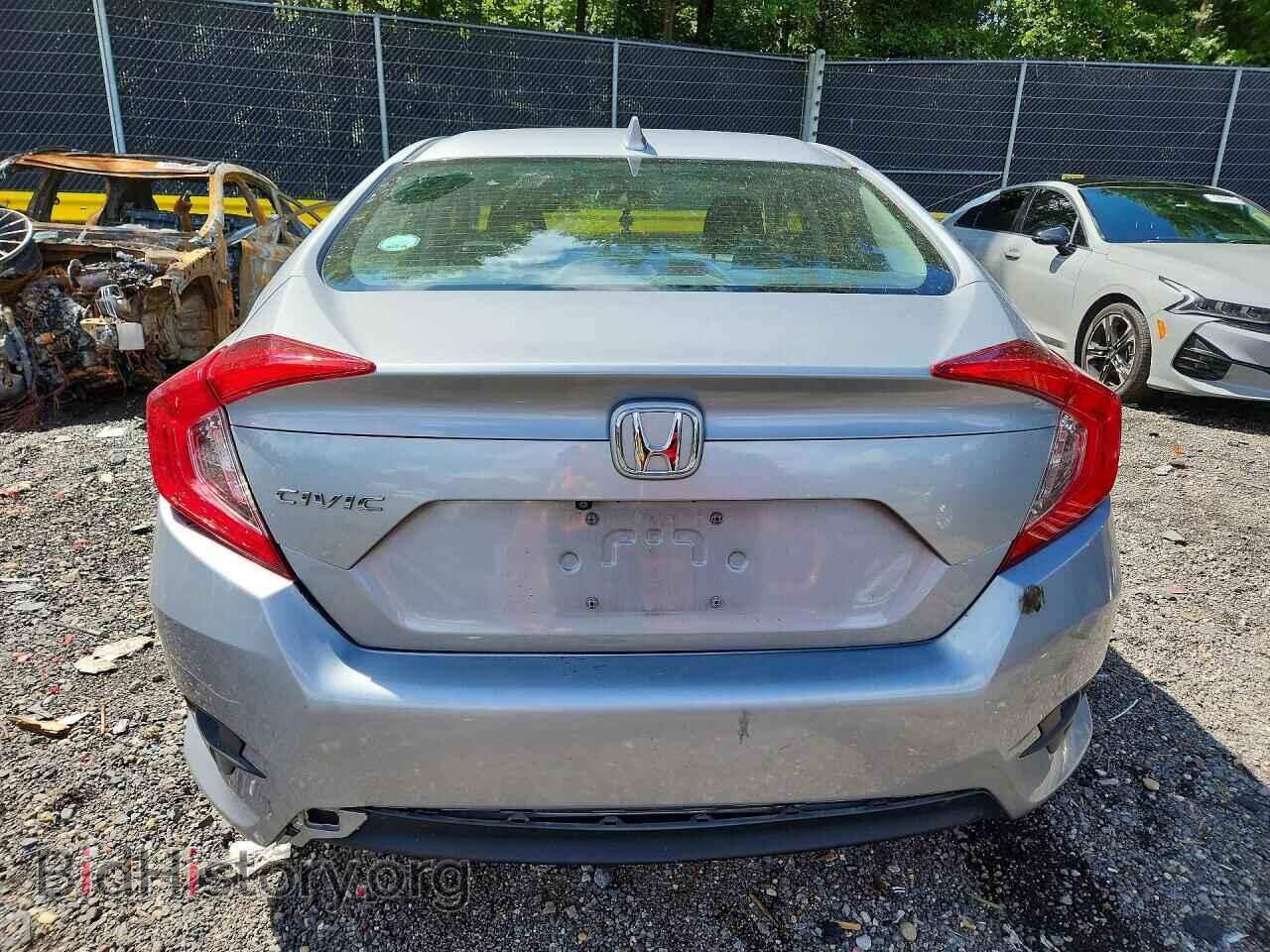 2017 HONDA CIVIC - VIN: 2HGFC2F70HH516546 - Photo 6
