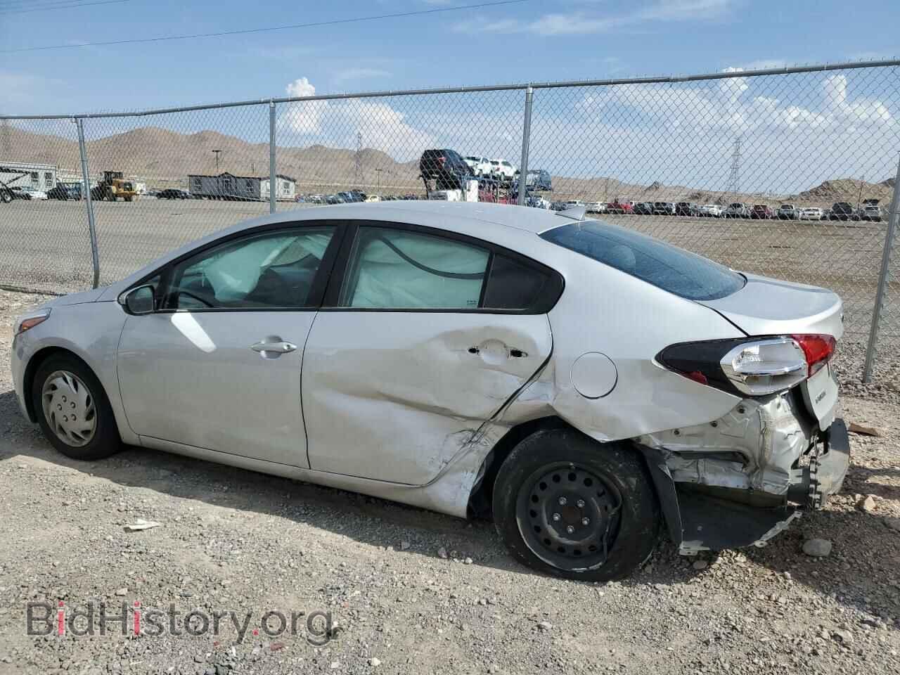 2017 KIA FORTE - VIN: 3KPFK4A75HE129829 - Фото 2