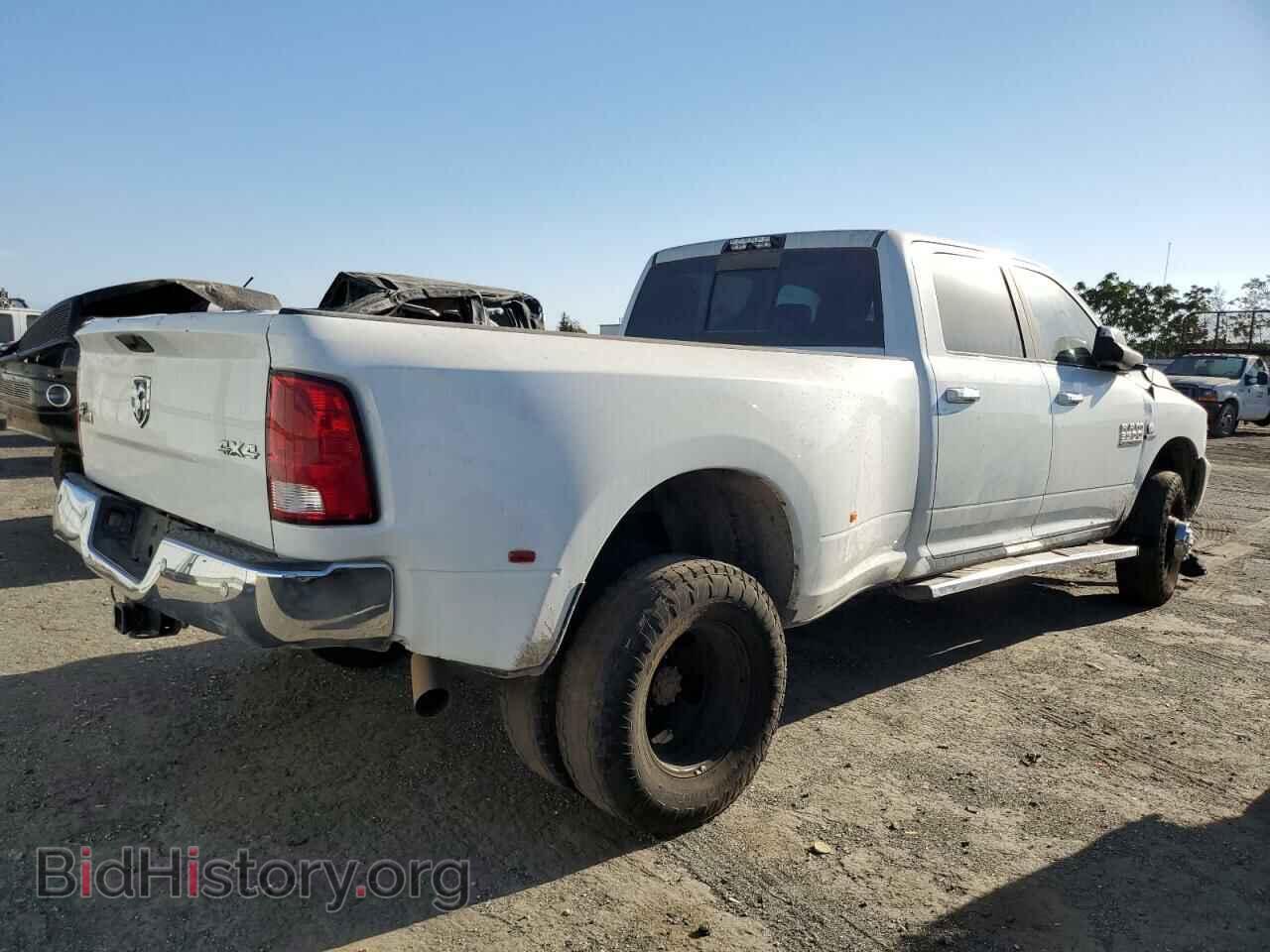 2018 RAM All Models - VIN: 3C63RRHL5JG353232 - Фото 3