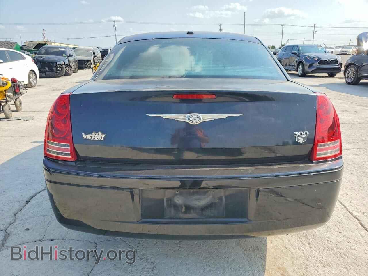 2010 CHRYSLER 300 - VIN: 2C3CA2CV5AH329646 - Photo 6