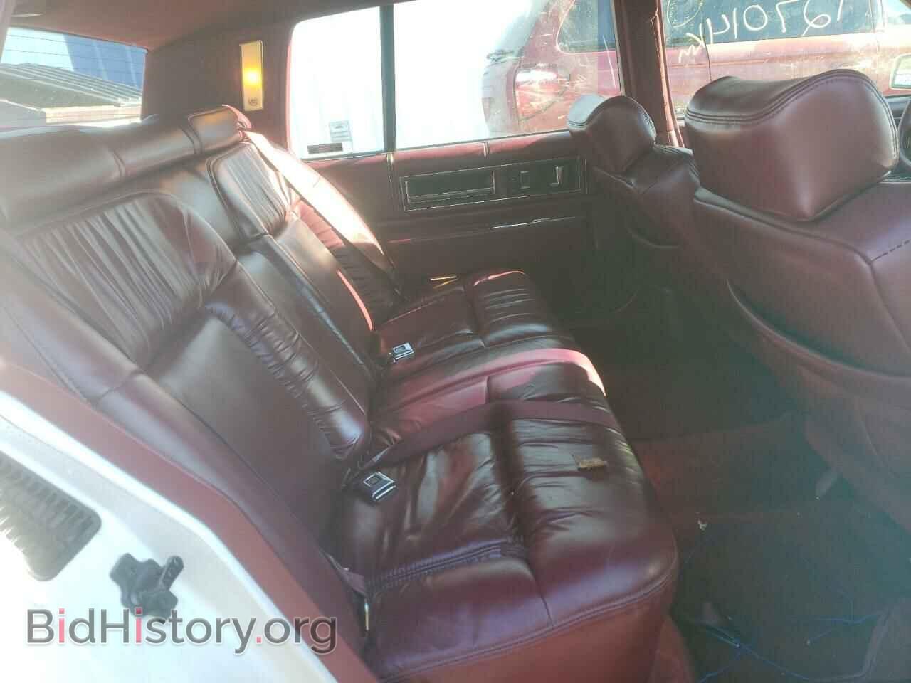 1992 CADILLAC DEVILLE - VIN: 1G6CD53B6N4237879 - Фото 6