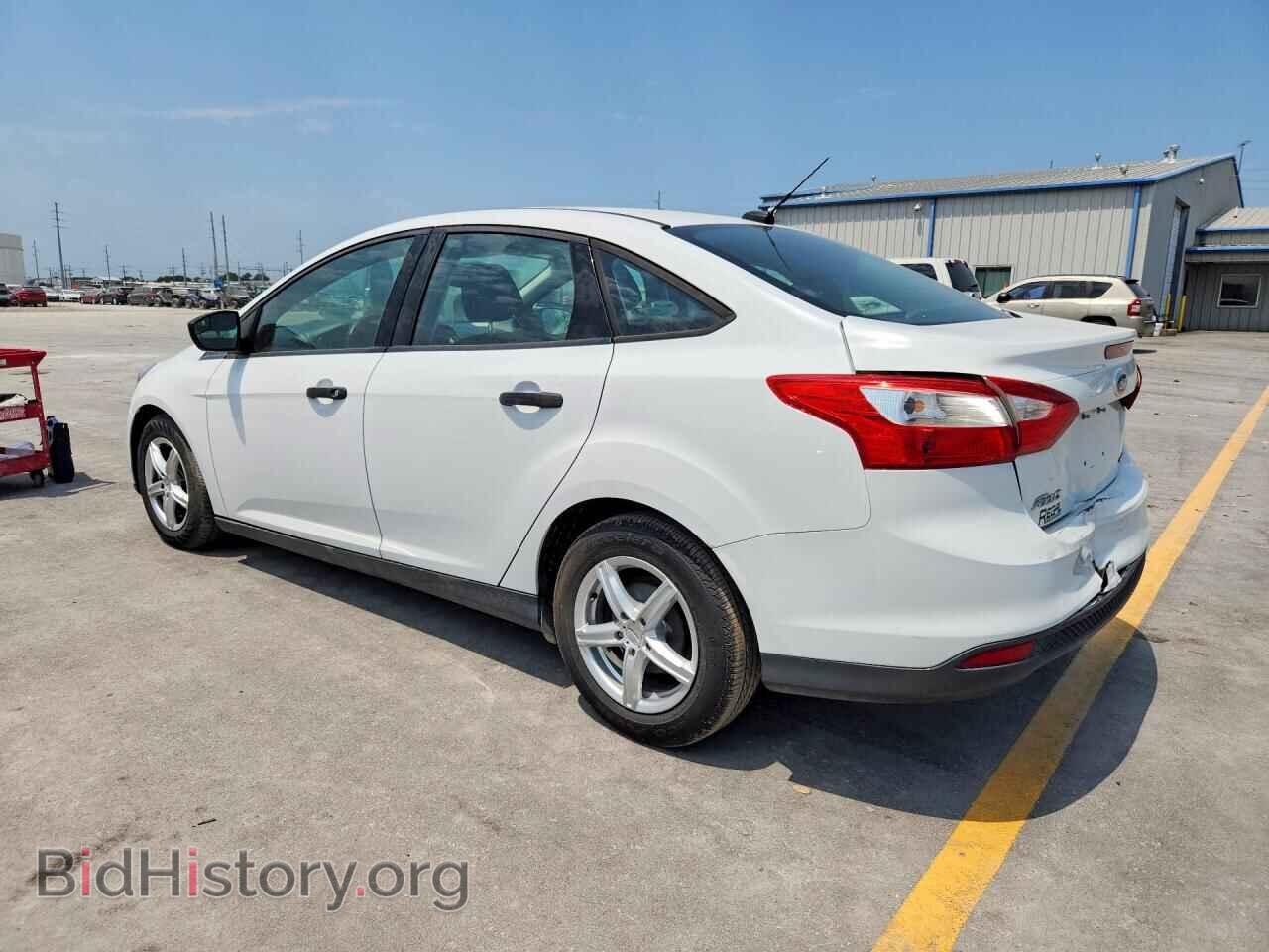 2013 FORD FOCUS - VIN: 1FADP3E28DL200269 - Photo 2