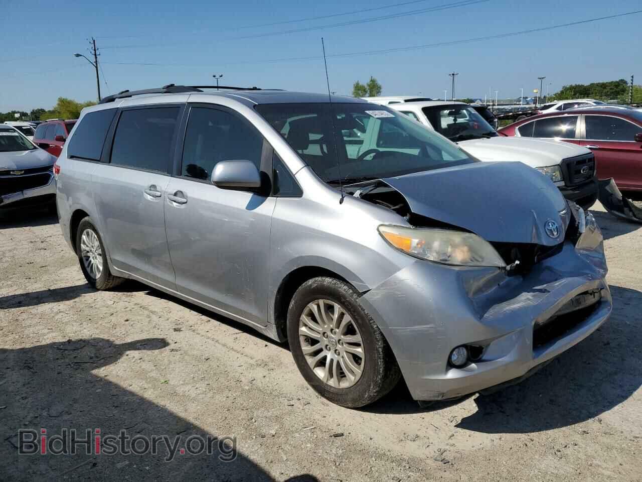 2012 TOYOTA All Models - VIN: 5TDYK3DC6CS229576 - Фото 4
