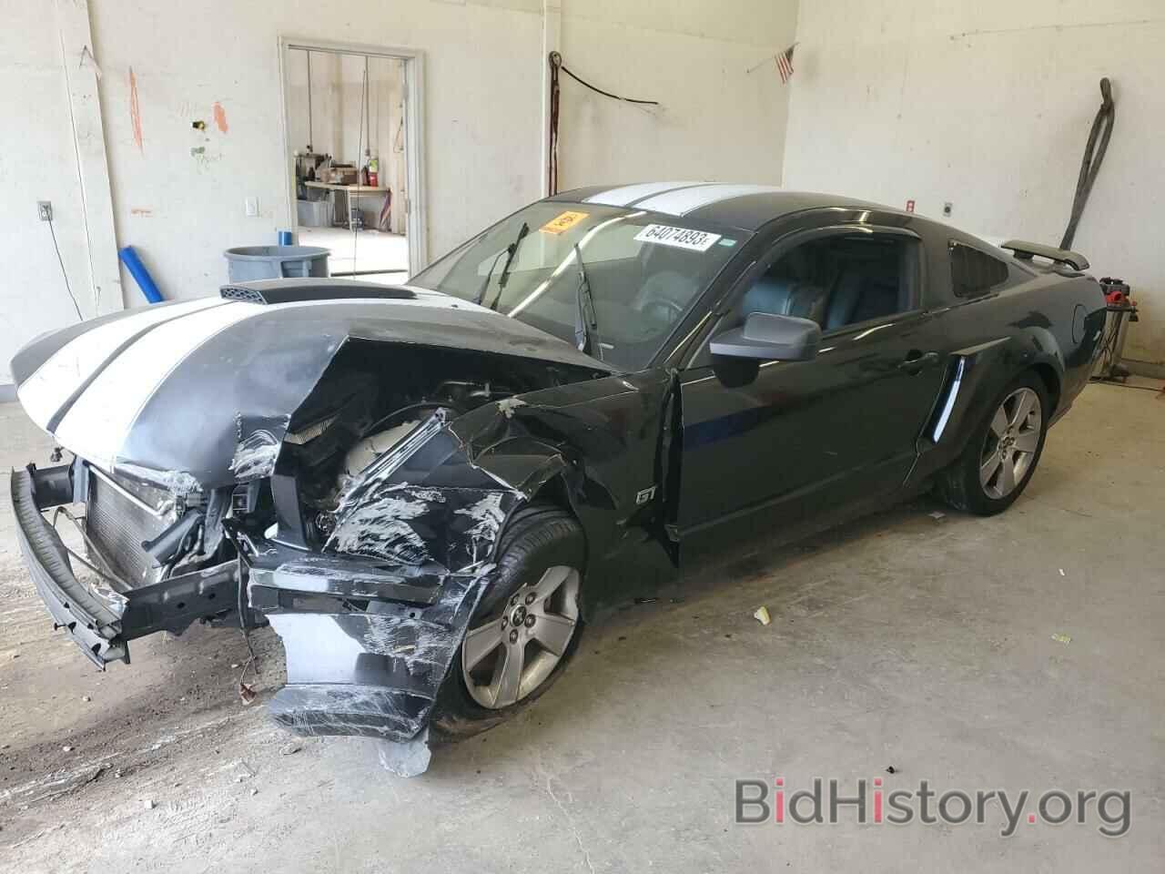 Photo 1ZVHT82H375232436 - FORD MUSTANG 2007