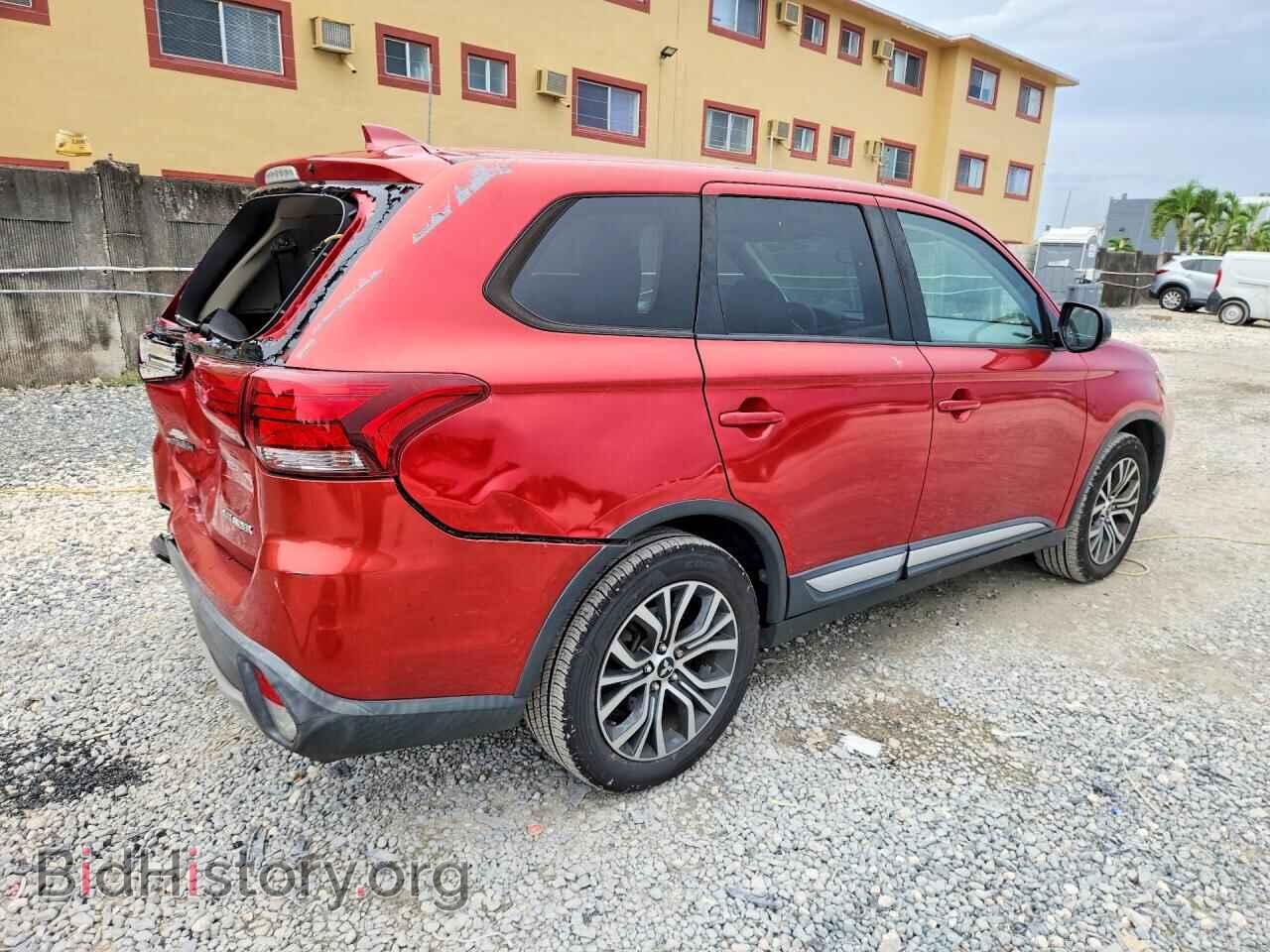 2018 MITSUBISHI OUTLANDER - VIN: JA4AD2A33JZ033448 - Фото 3