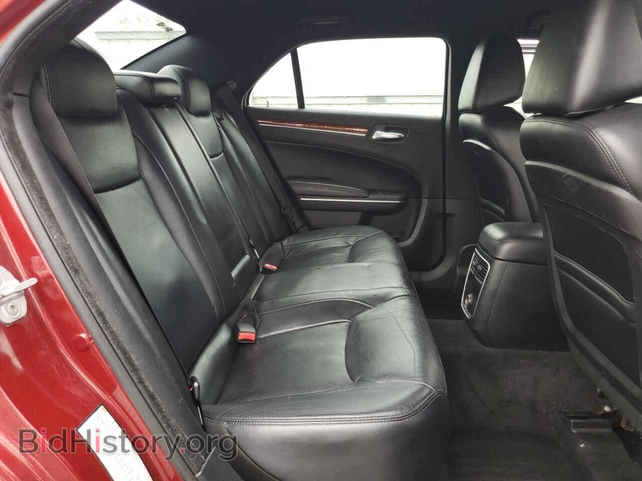 2012 Chrysler 300 (VIN 2C3CCAHG0CH224515) — фото 10 из 15