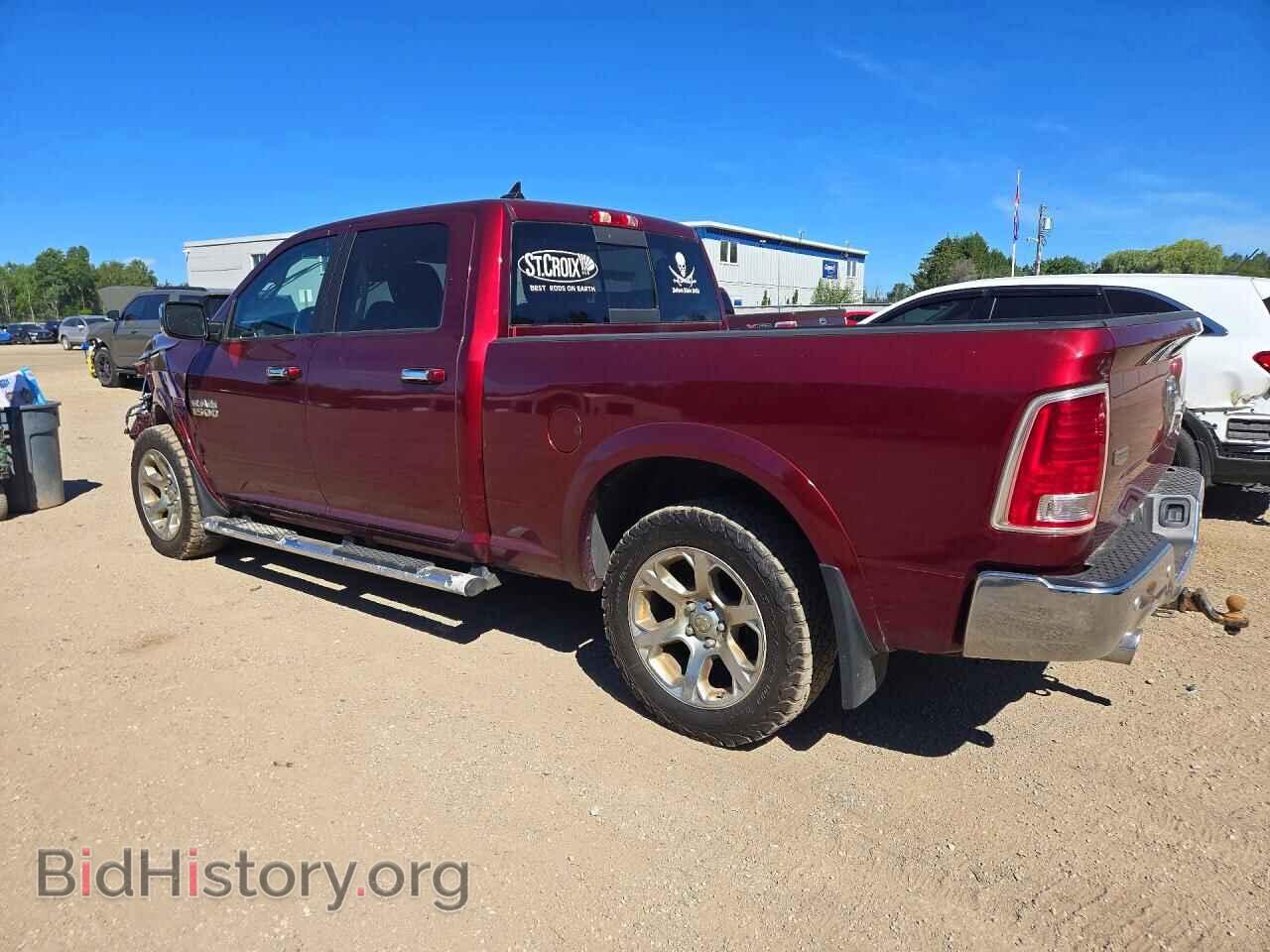 2018 RAM 1500 - VIN: 1C6RR7VM7JS349347 - Photo 2