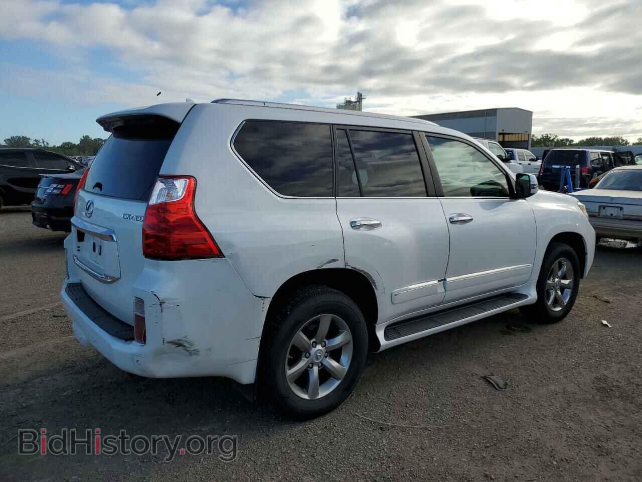 2012 LEXUS GX - VIN: JTJJM7FX8C5049862 - Фото 3