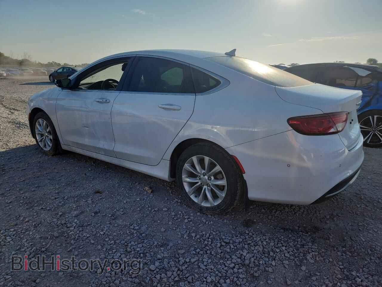 2015 CHRYSLER 200 - VIN: 1C3CCCCB0FN565805 - Фото 2