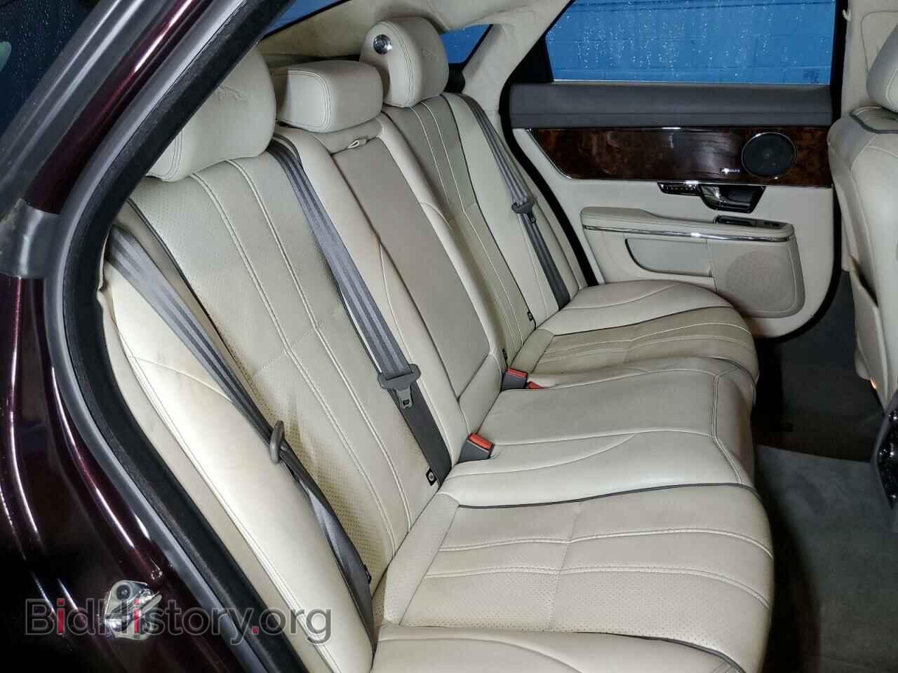 2013 JAGUAR XJ - VIN: SAJWA1C77D8V42663 - Фото 10