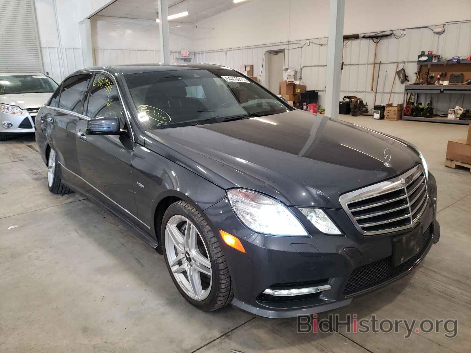 Photo WDDHF9BB9CA651233 - MERCEDES-BENZ E-CLASS 2012