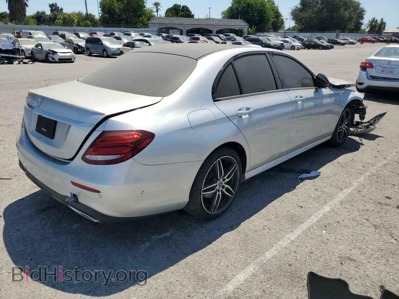 2020 MERCEDES-BENZ E-CLASS - VIN: WDDZF8DB3LA730666 - Фото 3