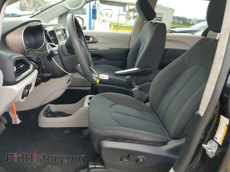 2018 Chrysler PACIFICA (VIN 2C4RC1DG7JR253786) — photo 7 of 13