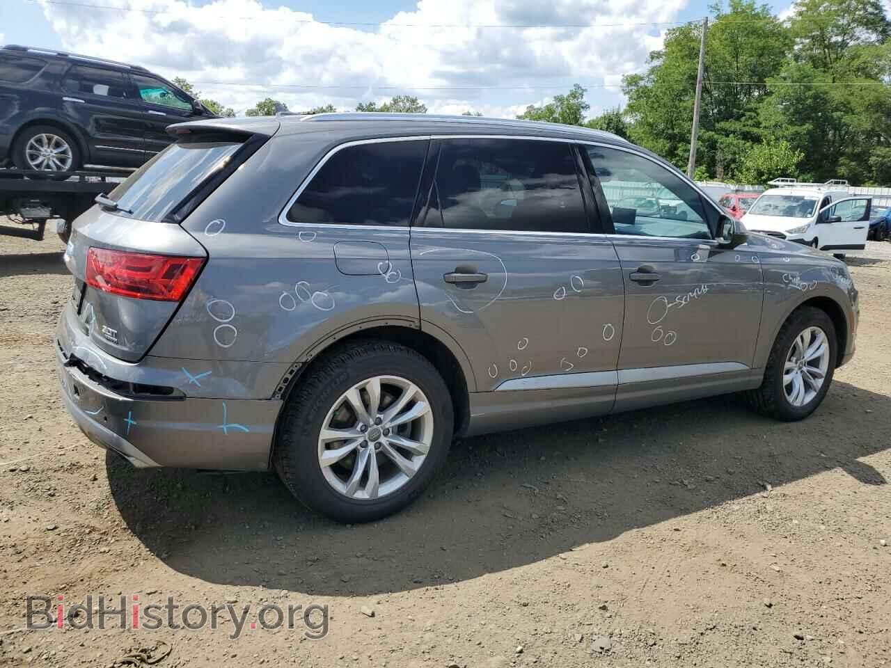 2017 AUDI Q7 - VIN: WA1AAAF75HD043890 - Фото 3