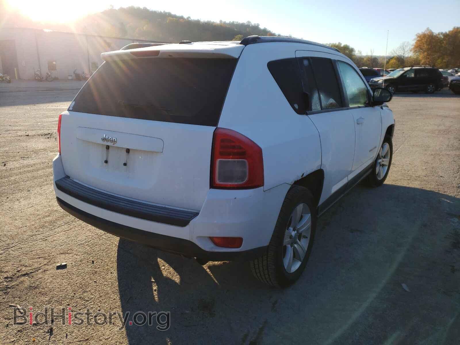 2011 JEEP COMPASS - VIN: 1J4NT1FB5BD289555 - Фото 4