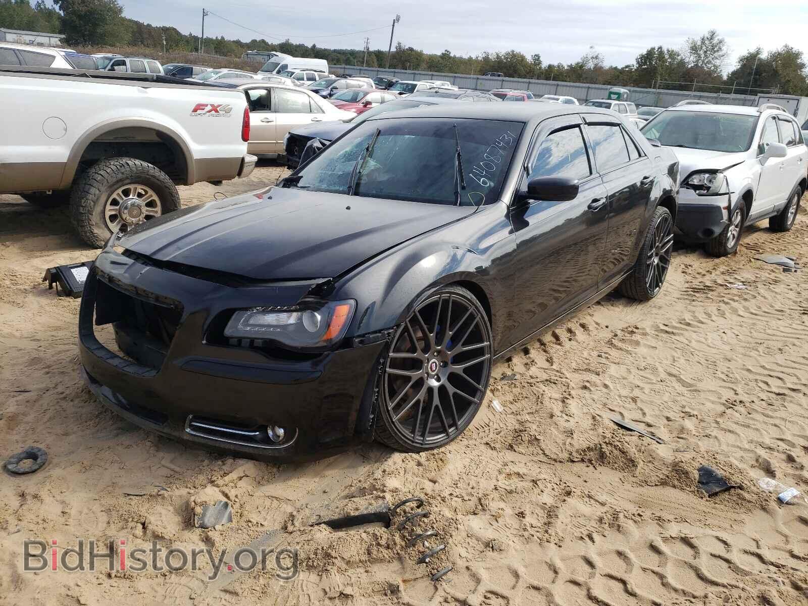 2014 CHRYSLER 300 - VIN: 2C3CCABT9EH305764 - Фото 2